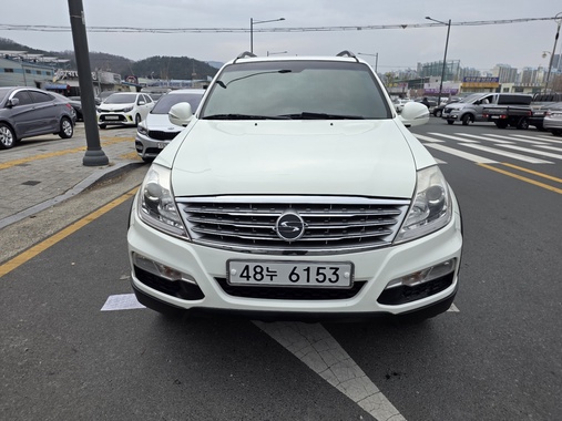Ssangyong Rexton 2013