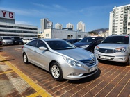 Hyundai Sonata 2009