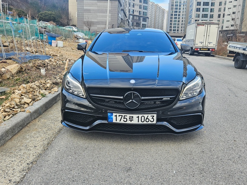 Mercedes-Benz CLS-Class