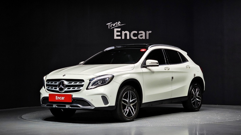 Mercedes-Benz GLA-Class