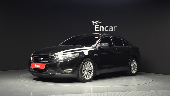 Ford Taurus 2015