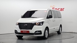 Hyundai Starex 2019