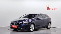 Volvo V40 2015