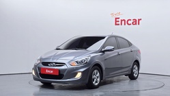 Hyundai Accent 2013