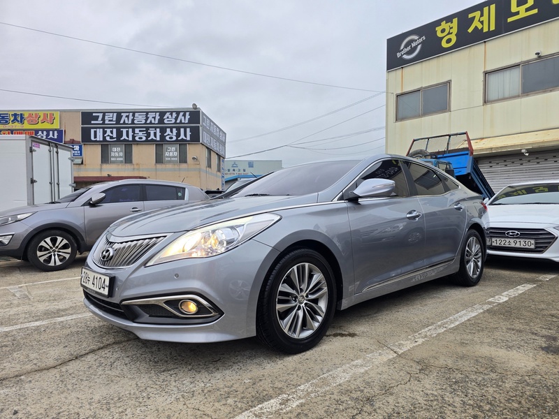 Hyundai Grandeur