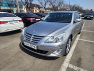 Hyundai Genesis 2011