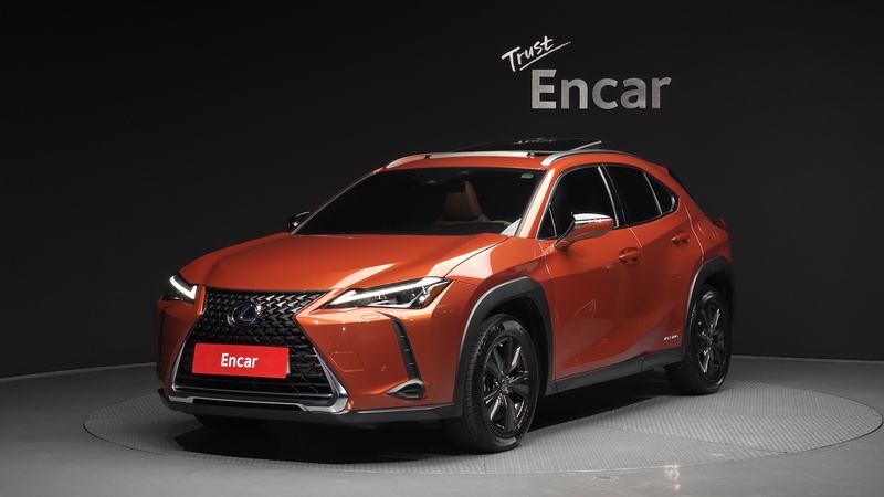 Lexus UX