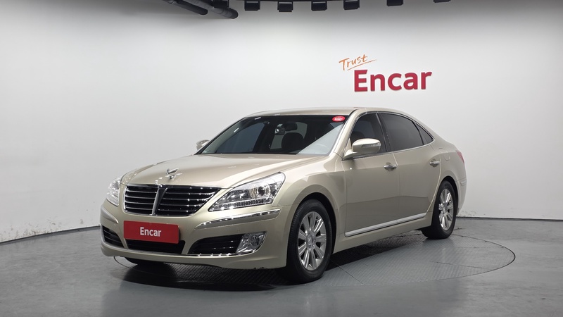 Hyundai Equus