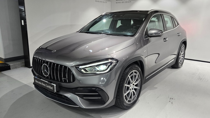 Mercedes-Benz GLA-Class