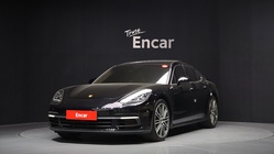Porsche Panamera 2018