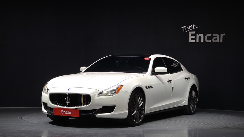 Maserati Quattroporte