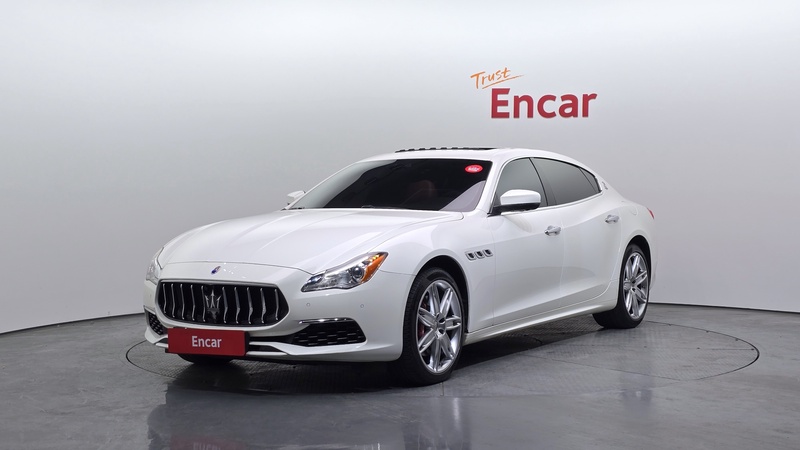 Maserati Quattroporte