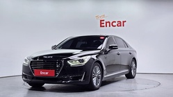 Genesis EQ900 2017