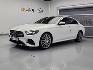 Mercedes-Benz E-Class 2022