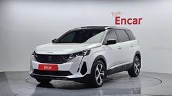 Peugeot 5008 2021