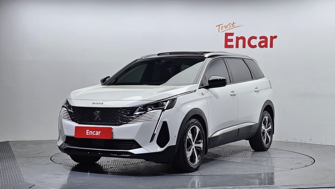 Peugeot 5008 2021