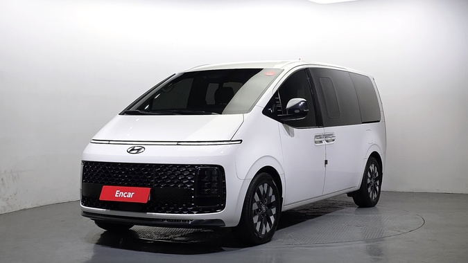 Hyundai Staria 2022