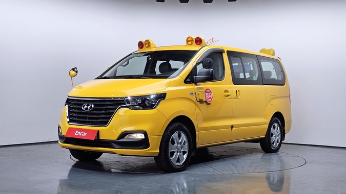Hyundai Starex 2018