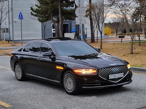 Genesis G90 2020