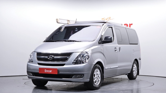 Hyundai Starex 2013