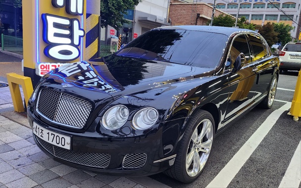 Bentley Flying Spur 2012