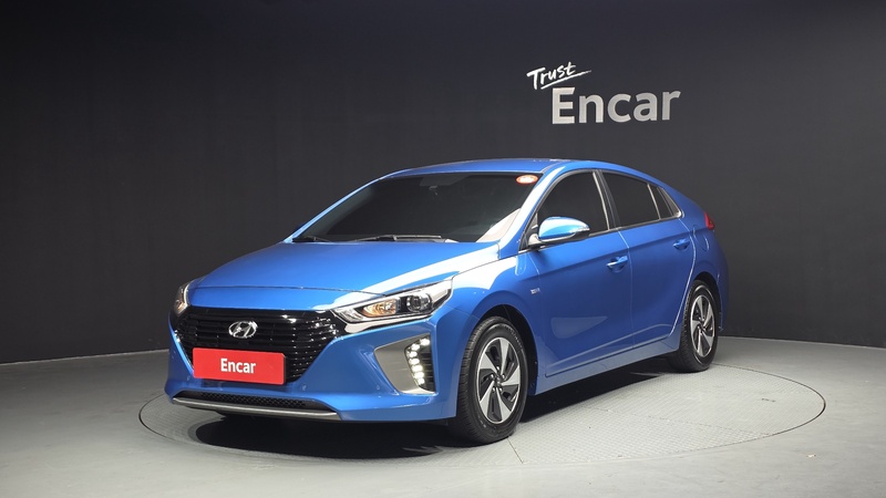 Hyundai Ioniq