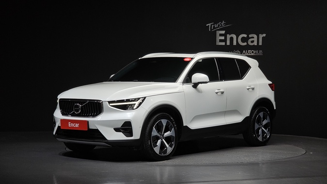 Volvo XC40 2023