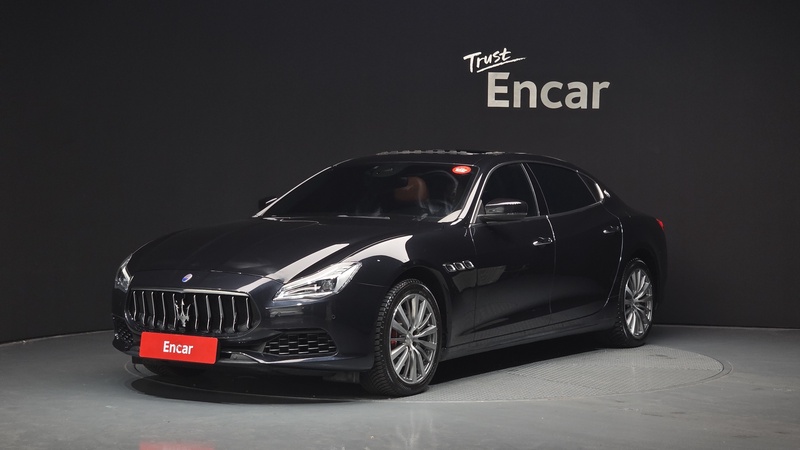 Maserati Quattroporte