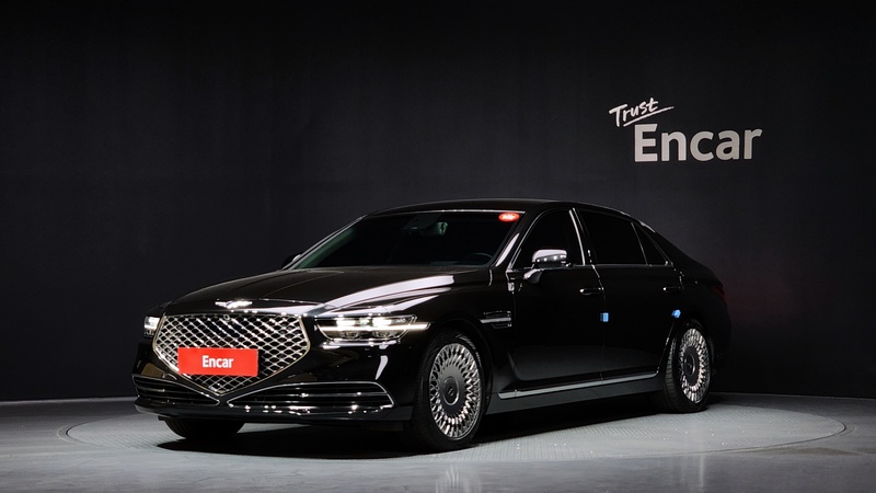 Genesis G90