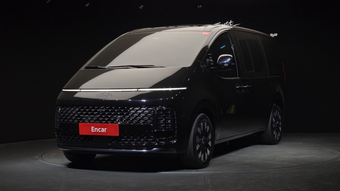 Hyundai Staria 2024