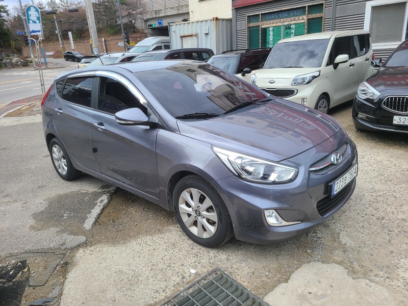 Hyundai Accent