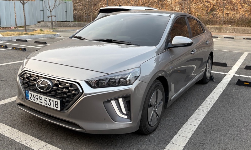Hyundai Ioniq
