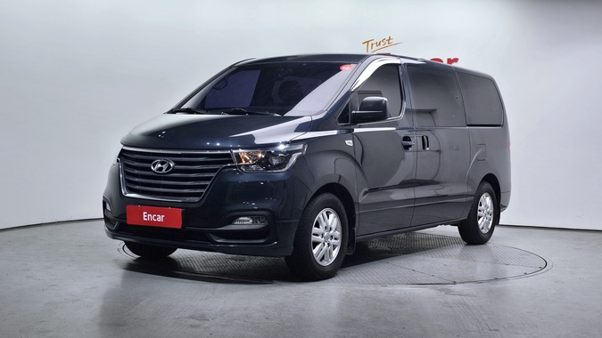 Hyundai Starex 2018