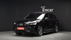 Audi Q7 2023