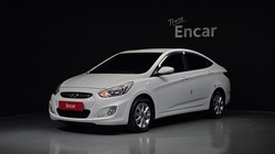 Hyundai Accent 2015