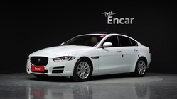 Jaguar XE 2015