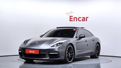 Porsche Panamera 2018