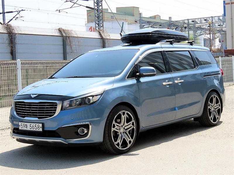 Kia Canival