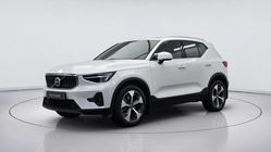 Volvo XC40 2023