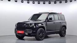 Land Rover Defender 2023