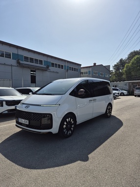 Hyundai Staria 2024