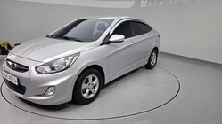 Hyundai Accent 2012