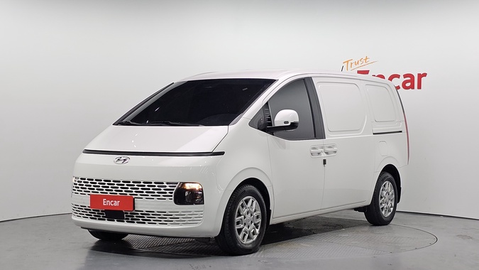 Hyundai Staria 2023