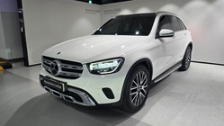 Mercedes-Benz GLC-Class 2021