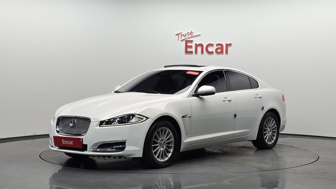 Jaguar XF 2014