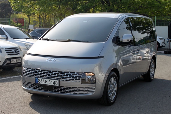 Hyundai Staria 2023