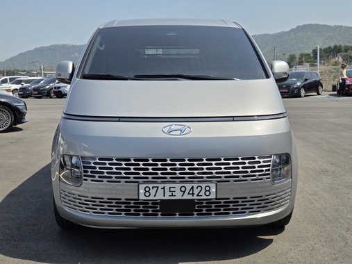 Hyundai Staria 2023