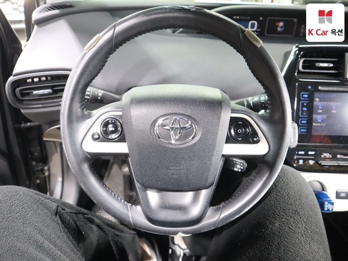 Toyota Prius 2016