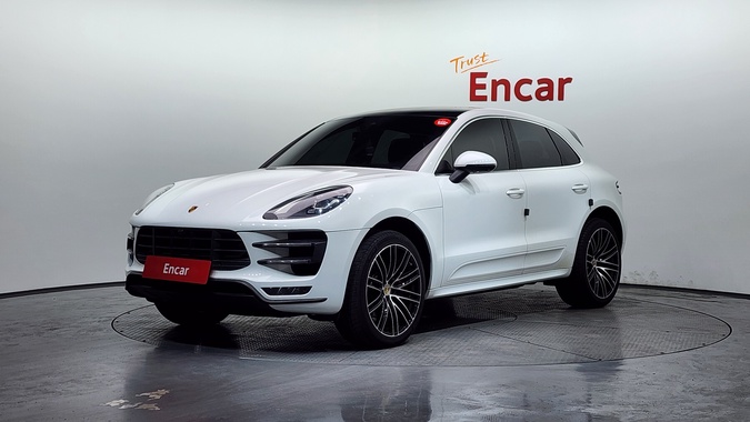 Porsche Macan 2016