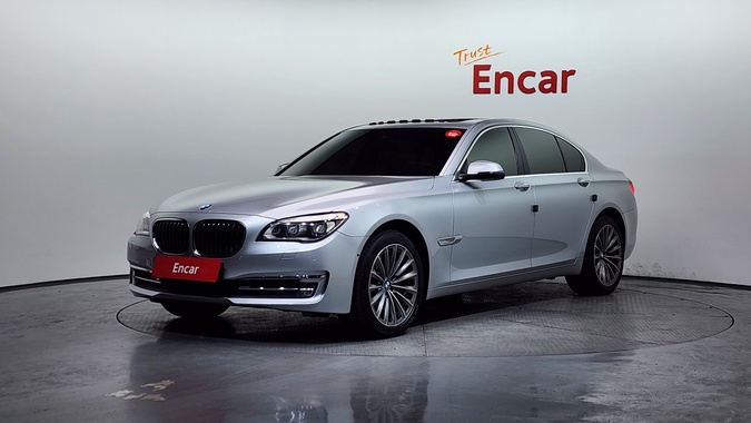 BMW 7 Series 2015
